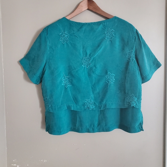 Vintage Action Wearembroidered top - Picture 4 of 8